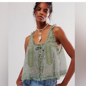 Floral Green Lace Trim Top